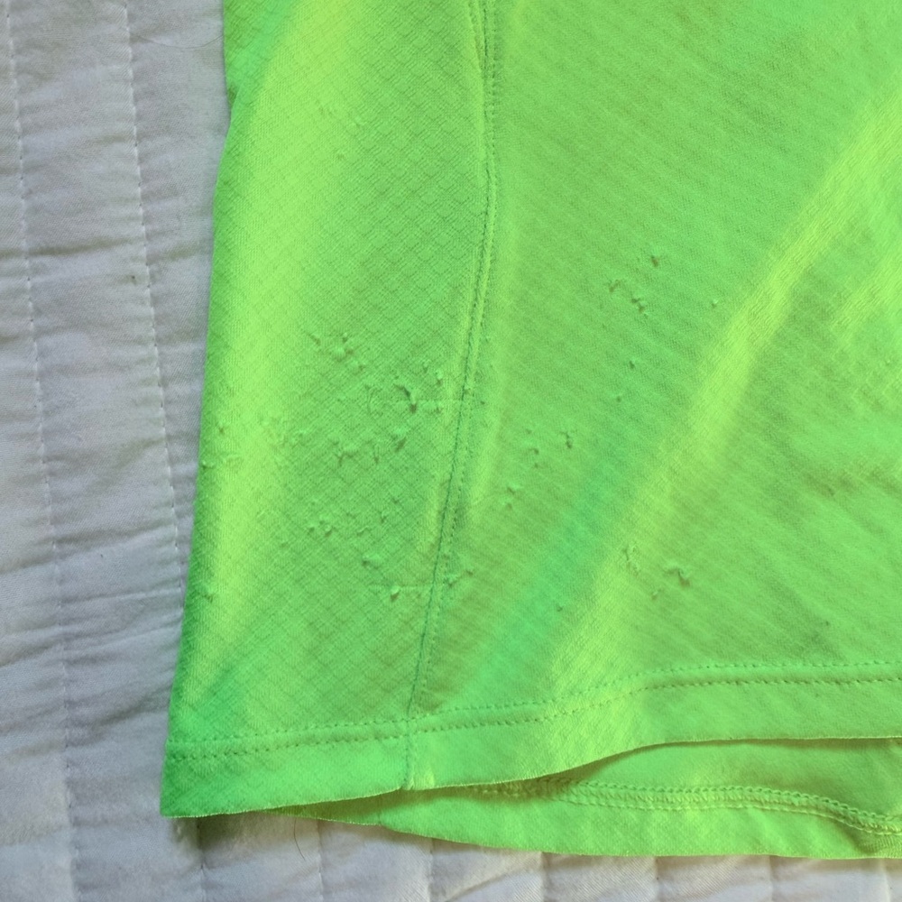 Under Armour Women’s Neon Green Semi-Fitted Heat Gear 1/4 Zip Long Sleeve Sz S - Picture 5 of 11